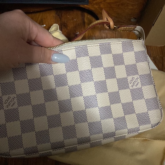 POCHETTE ACCESSOIRES Louis Vuitton in damier azur - Picture 6 of 13